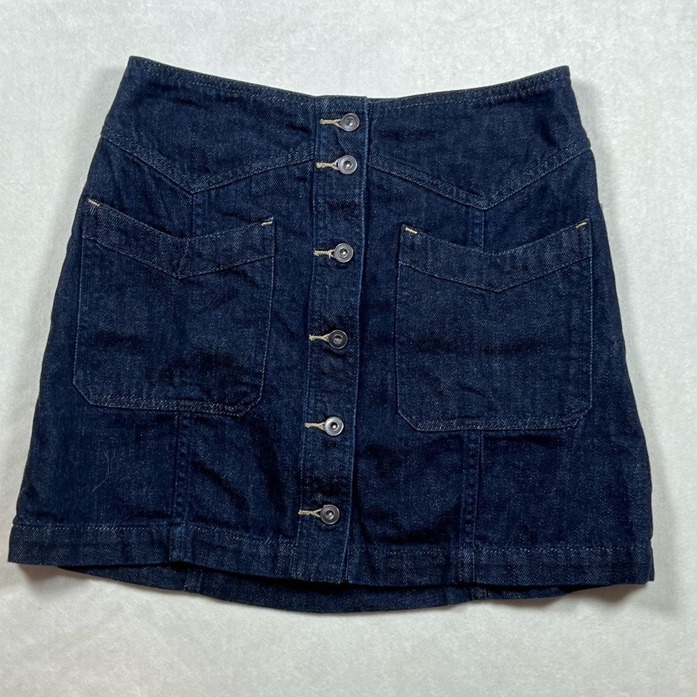 Free People We The Free Size 0 Dark Wash Denim Skirt Button Front EUC